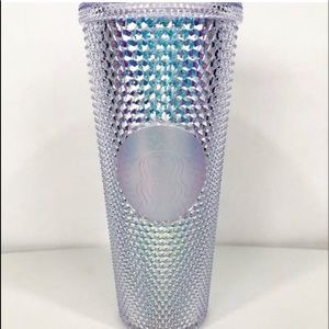 Yes, the cup everyone wants as pictured.